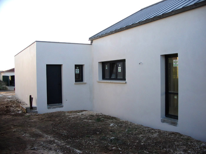 maison côté jardin