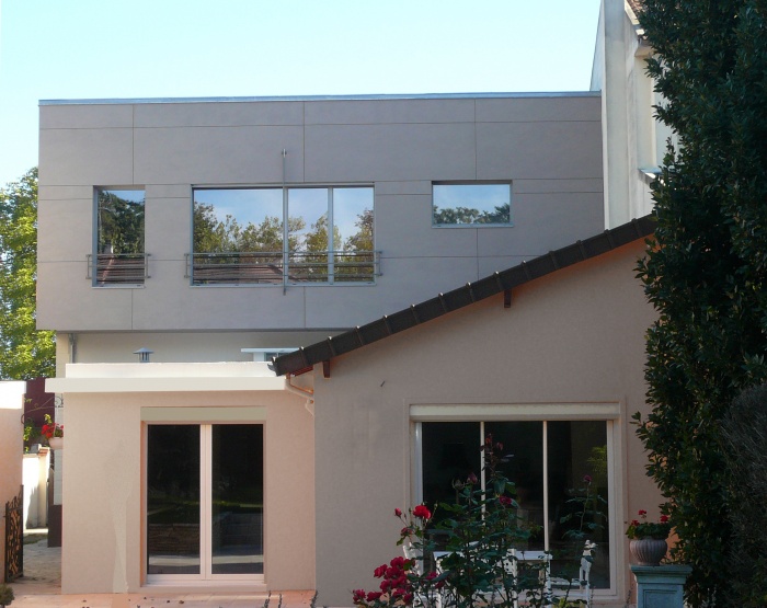 Sur�l�vation d'une maison de ville, Antony (92) : 4-12-2010-ANTONY-fa�ade jardin