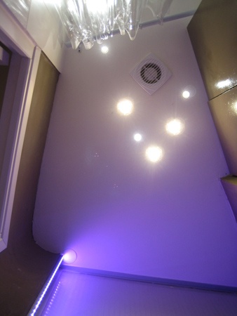 Sous les to�ts Paris 9�me : SDB - LEDS